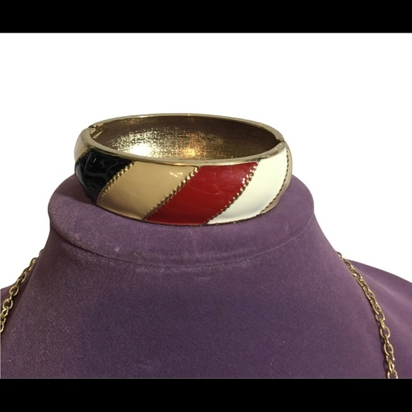 New York & Co. Necklace and bracelet combo set red black cream tan - Picture 4 of 8